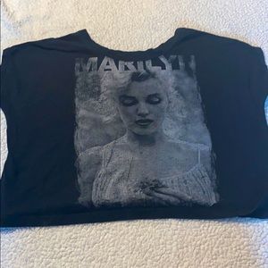 Marilyn Monroe crop